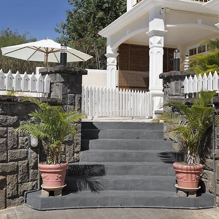 Apartment Orchid Grand Baie Exterior photo