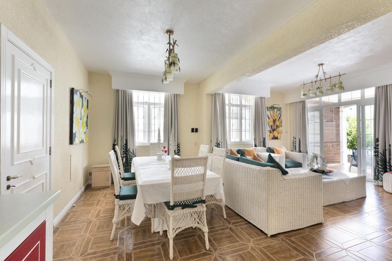Apartment Orchid Grand Baie Exterior photo